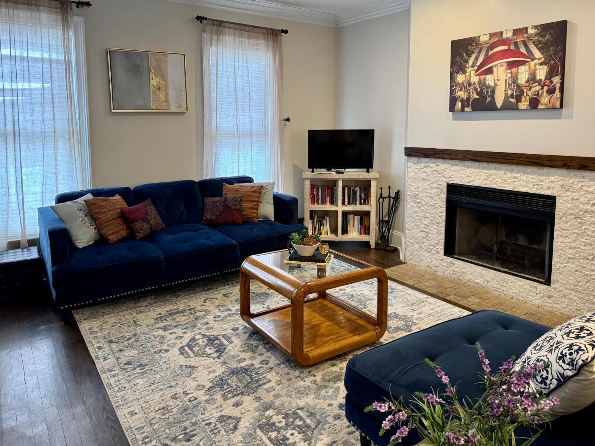 3 Bedroom Spacious Home In Ideal Location W Free Parking Back Yard Pets Welcome Chicago Kültér fotó